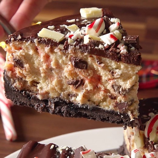 This Chocolate Peppermint Cheesecake is the mother of all holiday desserts. Full recipe: http://dlsh.it/7GHwRW8 | Delish