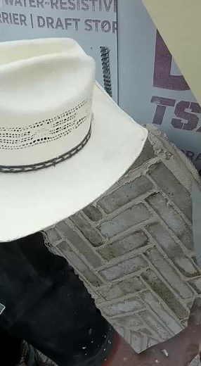 Applying Plaster to a Brick Wall: Step-by-Step Guide