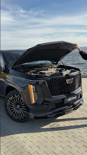 Porsche Cayenne vs Lamborghini Urus — Grey | LARTE Design