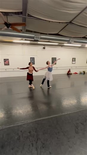 Each sister’s story has a very different ending, Jo and Marmee are left to mourn one of the sisters. Which sister do you think passes away? Come and find out! Tickets linked in bio! #balletariel #denverballet #balletinspiration #balletlife #dancerslife #balletlovers #liveballet #balletdancers #balletworld #balletpost #family #denver #denvercolorado | Ballet Ariel