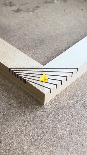 Radial Spline Miter Joint for Woodworking Projects