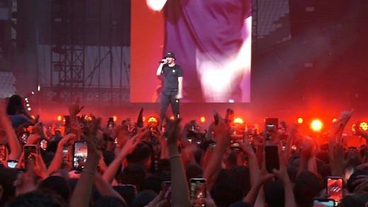 Jul dévoile le morceau qu'il a composé avec son public au stade Vélodrome