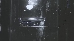 File:Liquid Helium II - The Superfluid (1).webm - Wikimedia Commons