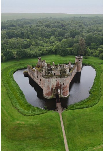 Top 35 Must-See Castles in Scotland