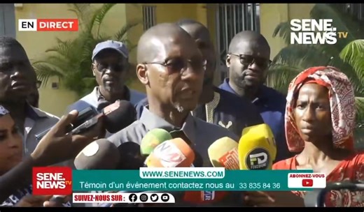 La SYNPICS demande à l’Executif de réagir dans le dossier GFM qu’elle qualifie de forfaiture. Selon le secrétaire général, le groupe GFM n’a pas encore justifié une situation économique pouvant conduire à ces mesures drastiques de réduction des salaires lors d’une médiation entamée avec l’ex ministre du Travail Abass Fall. | Youssoupha Sonko