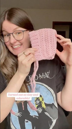 Crochet a Pixie Bonnet with me! ✨