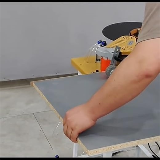 Upgrade Tischkantenanleimmaschine 1200W – Neueste Mikrocomputer-Temperaturregelung, automatischer Bandabriss, für Kurven und Geraden, mit Fußpedal