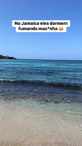 O cara dormiu com um beck na boca! 😂 #jamaica #reggae #caribe #travel | Casar ou Viajar