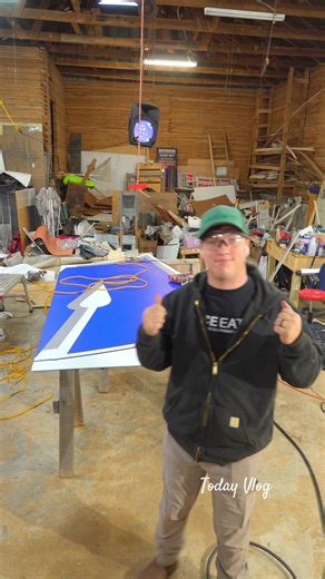 Creating a 10ft Sign for School Gym: Process Overview