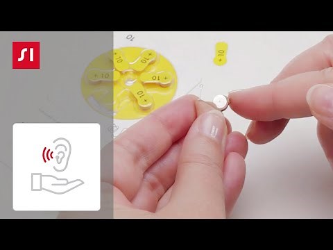 How to exchange a battery for ITE (In-The-Ear) hearing aids | Signia Hearing Aids