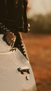 Brand new country song "Spitfire." Watch full music video 👉 https://youtu.be/9n9T2qbUvog | Cliff & Susan