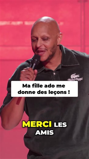 Un humoriste raconte sa fille, les recherches d'enfants disparus et une équipe de foot de nains. Hilarant! #Humour #Anecdotes #Enfants #Football #Comédie