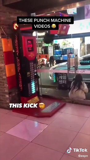 Punch machines have many different outcomes 😂👏 (via @ammarnazir_, @ms__1047, @nash_4_tigram) #boxing #mma #ufc