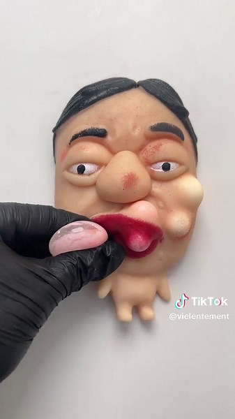 Extraction de points noirs immersive (non réaliste)#oddlysatisfyingvideo #decompress #asmr #diytoys #satisfyingvideos