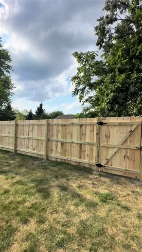 Professional Fence Services Free Estimates • Licensed & Insured #woodfence #bolingbrook #plainfield #chicago#illinois