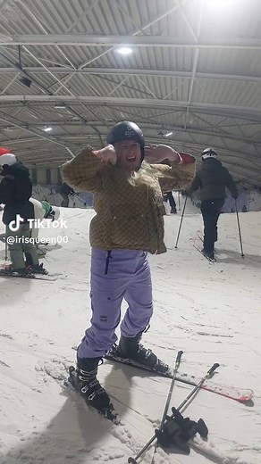 Raggen op de Skibaan: De Ultieme Sneeuwervaring!