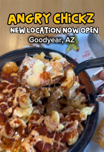 Goodyear - Angry Chickz is now open!! They celebrated the grand opening with giveaways, surprises, and even a chance to win free food for a year 👀 @Angry Chickz Official 🐥 You can choose from 6 heat levels ranging from Country (no heat) all the way to Angry (sign a waiver heat) — so choose wisely. 😅 Here’s what I recommend ordering: 🧀 The Angry Mac (add honey!) 🍗 Hot Chicken Slider (extra Angry Chickz sauce!) 🔥 Hot Chicken Tender (extra pickles!) If you love Nashville hot chicken, this spo