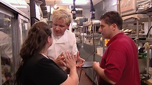 Gordon Ramsay DISGUSTED By Fridge #police #criminal #bodycamera #bodycampolice #hiddencam #criminalcase | Hotel Hell Video