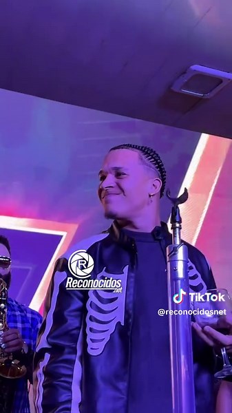 Bachata Favorita: Remix de Ebenezer Guerra y El Blachy