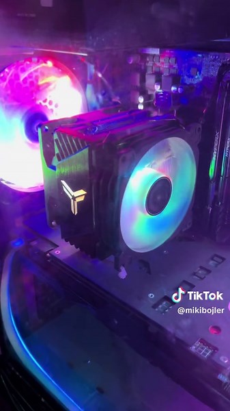 Miki Bojler on TikTok