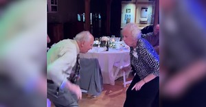That Old Time Rock N’ Roll: 80-Yr-Old Couple Puts It Down On The Dance Floor!