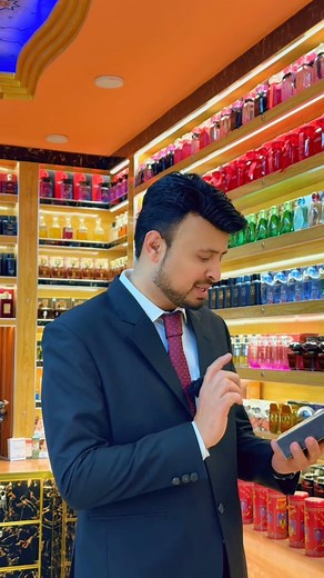Caution: This fragrance is crafted for those who dare. Infused with sensual notes known to boost desire and intimacy. suitable for casual use — handle with care. For adults (18 ) only. May trigger intense physical attraction. Use responsibly — it's more than just a scent. اس میں شامل * نوٹس* کشش اور قربت کو بڑھانے کے لیے معروف ہیں *صرف بالغ افراد (18 ) کے لیے۔* یہ *شدید جسمانی کشش* پیدا کر سکتی ہے Price 2499 | Master super store