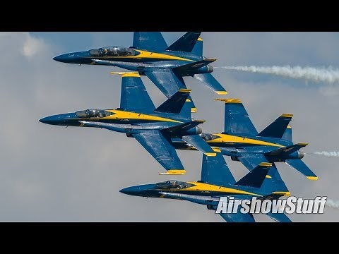 Blue Angels Perform in Oshkosh! - EAA AirVenture Oshkosh 2017
