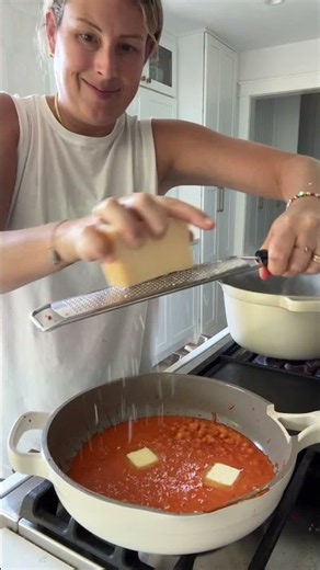 Easy Pepperoni Alla Vodka Pasta