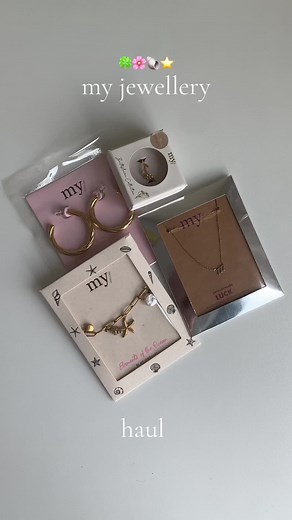 @my jewellery haul ☀️☀️ #jewelry #myjewellery #goldjewelry #stainlesssteel #charms #charmbracelets #angelnumbers #777 #angelnumberluck #goldhoops #flowerring #haul #jewelryhaul #nosponsor #jewelryinspo #summerjewelry