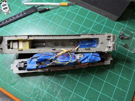 ESU CabControl and LokSound Installations Group | Sometimes, a short n’ sweet install is keeping it 100 | Facebook