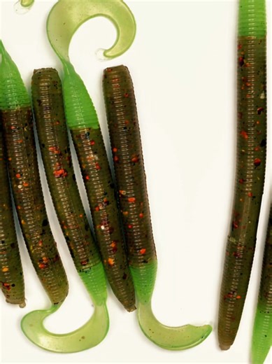 Curly tail or Senko — which are you throwing? Fast action or slow fall, we’ve got both covered. Hand-poured soft plastics made for real anglers. #senko #bass #fishing