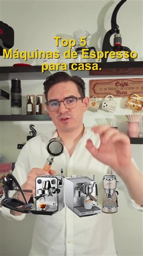 Top 5 Máquinas de Espresso para casa. Pt.2 La segunda parte de mi selección de mejores máquinas para casa. Con estos equipos puedes obtener los mejores espressos. En algunos modelos si necesitarás texturizador de leche aparte. Eso si, todos los modelos necesitan un buen molino(manual ó eléctrico) aparte. Nota: Los precios estan al día de hoy, pero pueden cambiar conforme a fecha, temporada, país y lugar de compra. Nota 2: El número 3 era en el 4, pero funciona bien jaja. #casibarista #cafedeespe