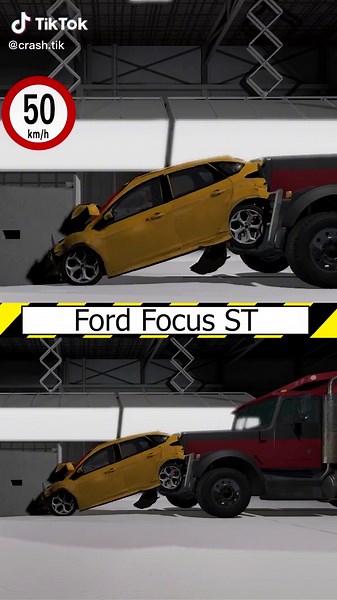 Ford Focus ST: Unforgettable Garage Scene with Surprise