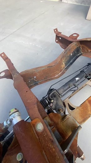 Removing Rust from Classic Cars with a Magic Eraser