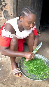 Fresh Ugu for vegetable soup | Dede acho