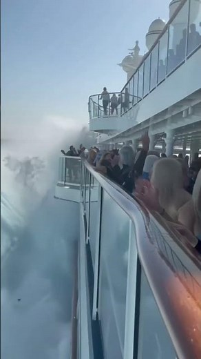 GIANT WAVE HITS CRUISE SHIP #cruise #cruiseship #storm