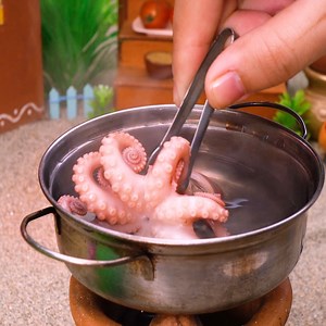 Miniature Spicy Octopus Recipe | Tiny Cakes