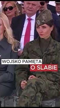 THE MILITARY REMEMBERS SLAB: a moving gesture during the F-35 welcome ceremony
