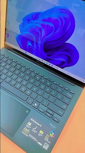 Asus ZenBook 14 First Look ...