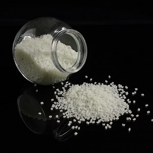 [Hot Item] Toughness Injection Grade PA66 GF33 GF35 PA6 V0 Nylon 66 GF30 Granules