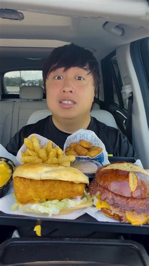 Thanh Dang on Instagram: "Culver’s Is UNDERRATED! Trying Culver’s for a Food Review! How does it taste? #culvers #foodreview #foodcritic #fastfood #mukbang"