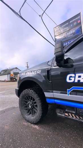 🚚💨 Don’t forget — we deliver! All our trailers can be brought straight to your doorstep. No hassle, no heavy lifting — just tell us where you need it, and we’ll handle the rest. 📍Fast. Easy. Delivered. #TrailerDelivery #WeDeliver #onthemove | Great Lakes Trailer Sales