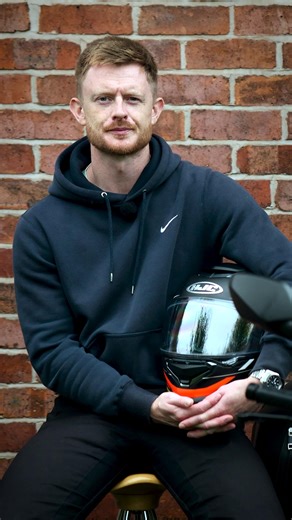 1K views | Bug graveyard on your visor? Try this before you start smearing it everywhere 練 Watch Liam test more rider hacks over on YouTube :https://youtu.be/zvSjtKOBUms #motorcyclehacks #UKrider #bikelifeuk #motorcycle | Moto Planet | Facebook