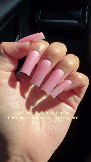 in a world of almond nails, nothing compares to a crisp squars💕 #nails #polygel #polygelnails