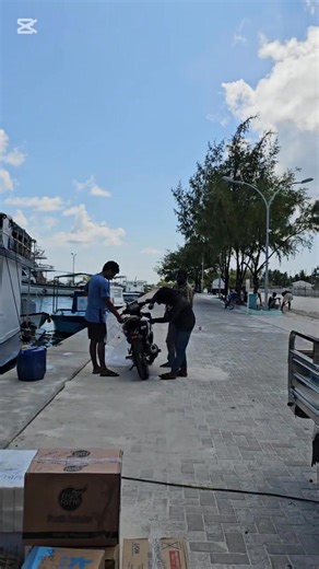 8.9K views · 341 reactions | আজকে আপনাদেরকে দেখাবো মালদ্বীপের একটি মালবাহী ভোট | Md Tohid | Facebook