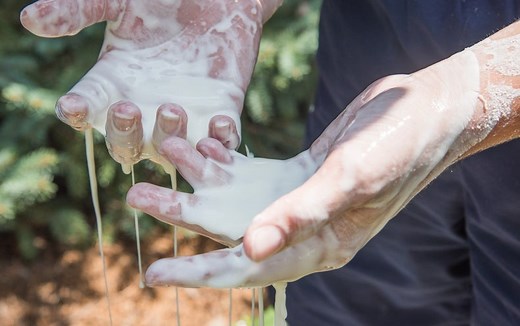 It's a Solid... It's a Liquid... It's Oobleck!