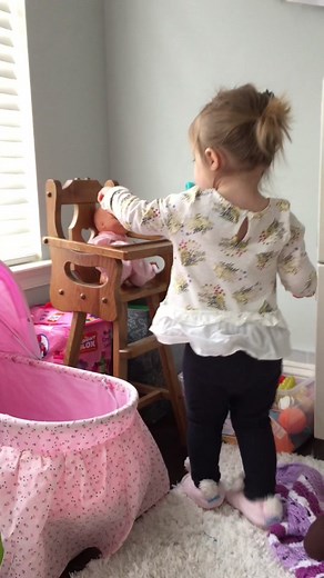Is there anything cuter than toddler toots? 🤭💨 #toddlertoot #toddlerfart #toot #funnytoddler #toddlergiggles #toddlersoftiktok