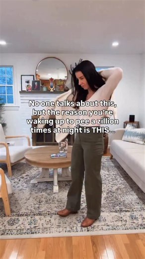 Waking up to pee a zillion times at night? Everyone blames their bladder… but the real issue is usually your blood sugar and hormones. And if you’re in perimenopause or menopause, this hits even harder. Here’s what’s likely happening: ▶️Blood sugar dips overnight. That dip triggers cortisol, which wakes you up. Once you’re awake, you feel the urge to pee. ▶️Insulin resistance keeps blood sugar elevated. When this happens, your body tries to flush it out, which leads to more bathroom trips. ▶️Low