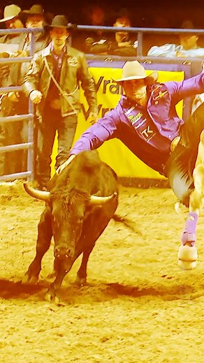 A tie for the steer wrestlers in the final round! #WranglerNFR #WinningRide 2023 NFR Winning Rides Round 10 - Will Lummus & Tyler Waguespack | Official NFR Experience