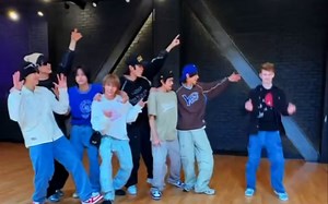 RIIZExTiktoker 一起Get A Guitar舞蹈挑战